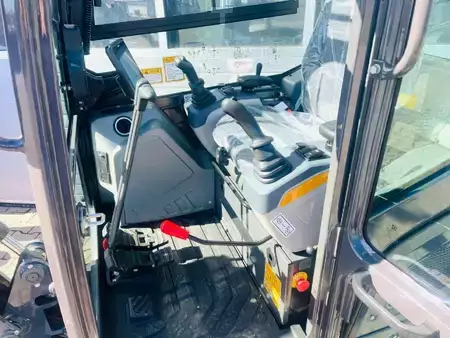 Ostatní 2025  XCMG XE20E PRO (6)