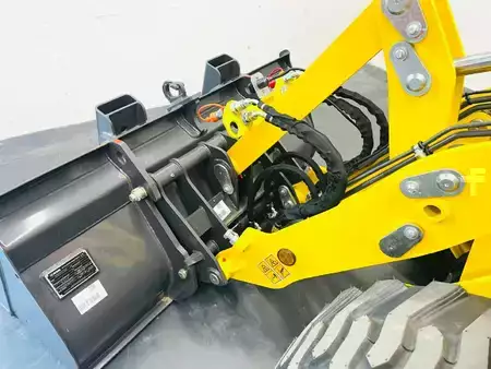 Pozostałe 2025  XCMG XC908 (6)