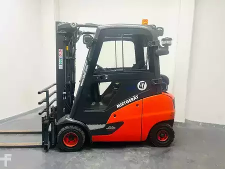 Empilhador a gás 2019 Linde H20T (2)