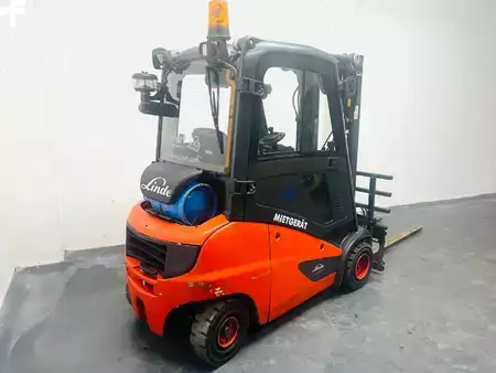 Carretilla elevadora GLP 2019  Linde H20T (5)