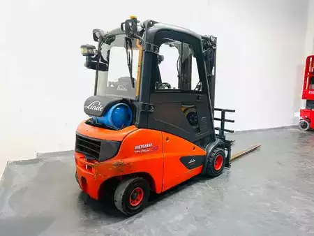 Carretilla elevadora GLP 2020  Linde H20T (5)