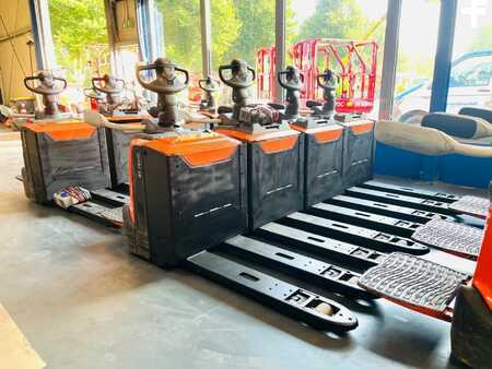 Elektrische palletwagens 2020 BT LPE 200 (2)