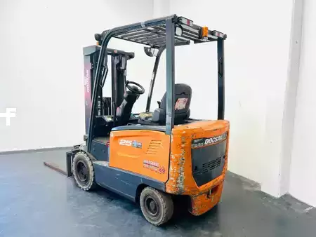 Elektro čtyřkolový VZV 2018 Doosan B25S-7 (3)