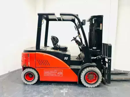 Elektromos 4 kerekű 2019  EP Equipment CPD50 - Lithium (5)