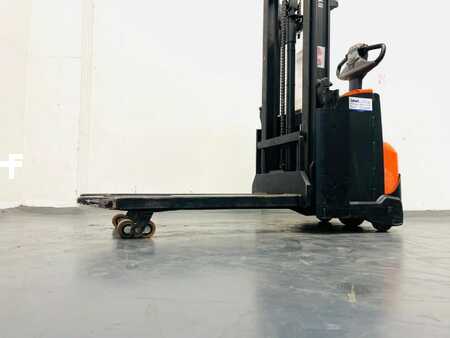 56_151390-5.jpg?v=1761539136