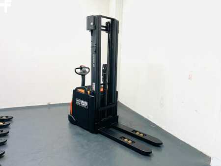 Stapelaars 2020 BT SWE 160 L (3)