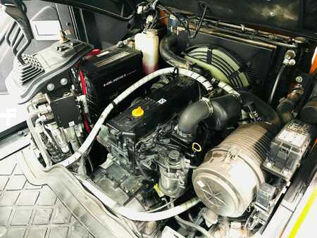 Dieselstapler 2020  Doosan D30S-7 (9)