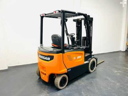 Elektro 4 Rad 2023  Doosan B25X-7 Plus (4)