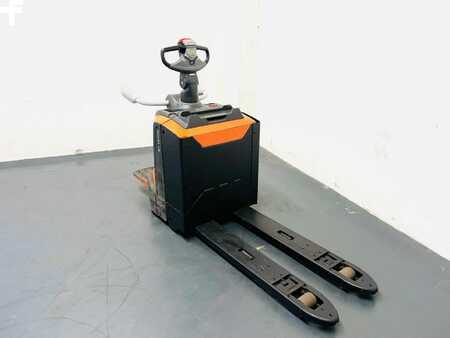 Elektrische palletwagens 2020  BT LPE 200 (5)