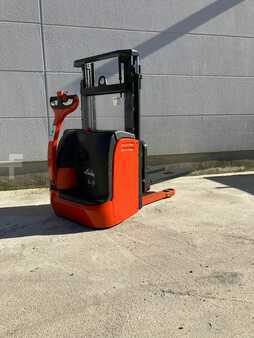 Hochhubwagen 2006 Linde L12 (1)