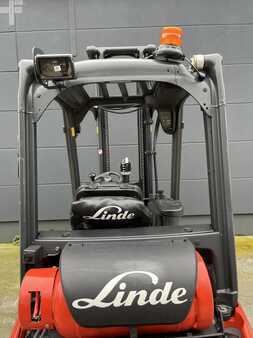 Treibgasstapler 2018 Linde H20T (3)