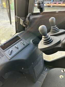 Treibgasstapler 2014 Linde H16T-01 (3)