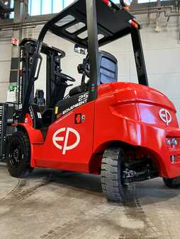 4-wiel elektrische heftrucks 2023  EP Equipment EFL253-B (6)