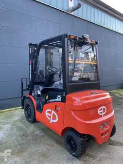 Elektro 4 Rad 2024 EP Equipment EFL253S (3)