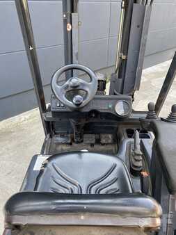 Eléctrico - 3 rodas 2003  Linde E14-02 (2)