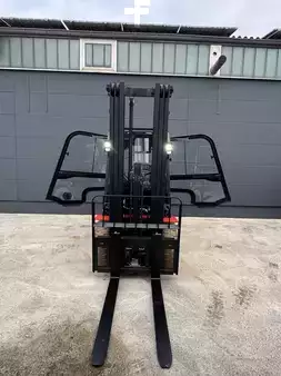 Elektro 4 Rad 2025  EP Equipment EFXZ301  Lithium Ionen (5)