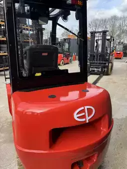 Elektro 4 Rad 2025  EP Equipment EFXZ301  Lithium Ionen (14)