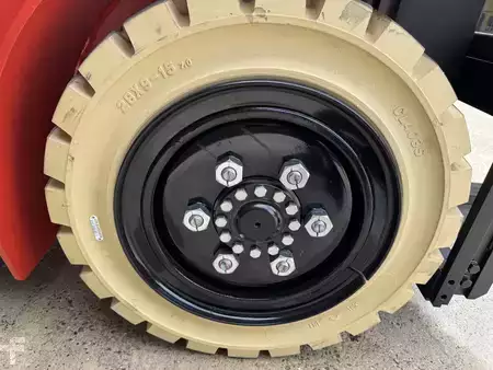 Elektro 4 Rad 2025  EP Equipment EFXZ301  Lithium Ionen (8)