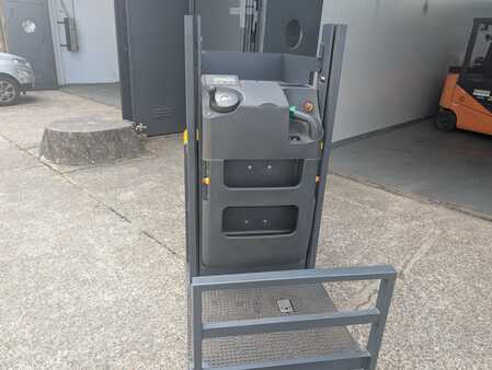 Prépateurs de commande horizontaux 2012  Jungheinrich EKS 110 (3)