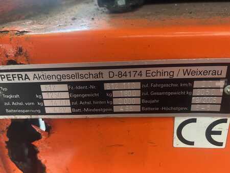Máquinas de plataforma elétrica 2005  Pefra 612 (5)