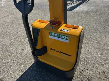 Magasemelésű béka 2012  Jungheinrich EMC 110 (4)