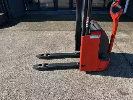 Hochhubwagen 2021 Linde L12 (2)