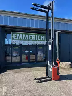 Hochhubwagen 2021 Linde L12 (1)