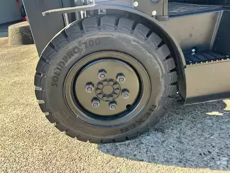 LPG VZV 2020  Doosan G25P-7 (4)