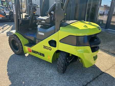 Dieselstapler 2024  Clark S30D (2)