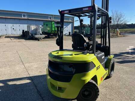 Dieselstapler 2024  Clark S30D (3)
