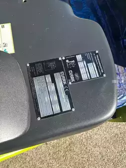 Dieseltrukki 2024  Clark S30D (7)