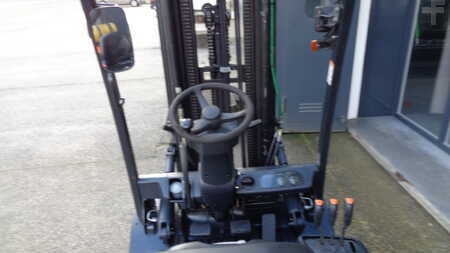 LPG VZV 2008  Doosan G35C-5 (4)