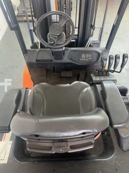 Sähkö - 4 pyör 2021  Doosan B 30 (4)