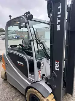 Chariots électriques à 4 roues 2019  Still RX 60-40 (11)