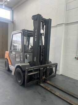 Chariots élévateurs diesel 2011 Still R70-50 (2)