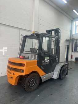 Chariots élévateurs diesel 2011 Still R70-50 (3)