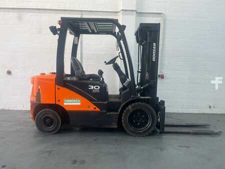 Dieselový VZV 2018  Doosan D30 S7 (1)