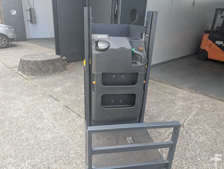 Prépateurs de commande horizontaux 2012  Jungheinrich EKS 110 (3)