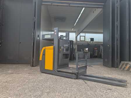 Prépateurs de commande horizontaux 2012 Jungheinrich EKS 110 (4)