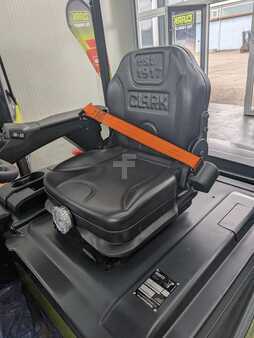 Chariots électriques à 4 roues 2023  Clark S25 (11)