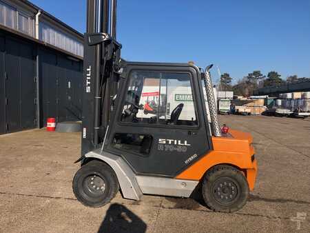 Chariots élévateurs diesel 2011  Still R 70 (19)