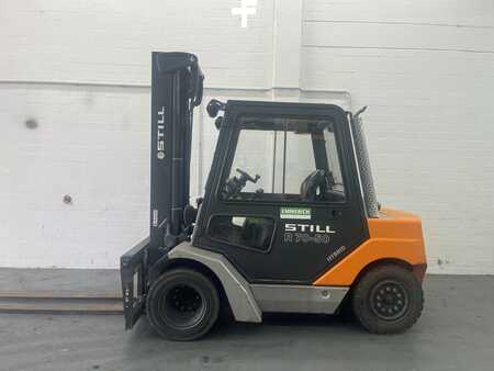 Chariots élévateurs diesel 2011  Still R 70 (4)