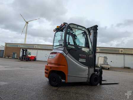 Chariots électriques à 4 roues 2016  Still RX 60-20 (7)
