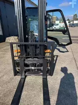 Elektro 4 Rad 2025  HC (Hangcha) CDP38-XEY2HA-SI (20)