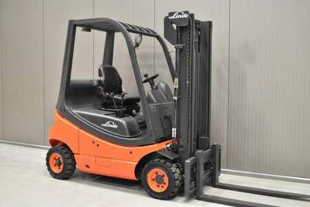 Diesel Forklifts 2014  Linde H18D (1) 