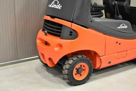 Diesel gaffeltruck 2014  Linde H18D (5) 