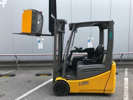 Elettrico 3 ruote 2018  Jungheinrich EFG216k (1)