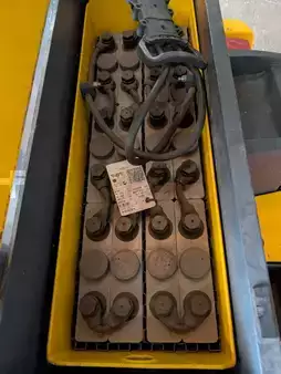 Ledstaplare gå 2011  Jungheinrich EJD K18 (2)