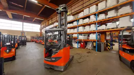 Skyvemast 2014  Linde R16HD-01 // 8,9m Hubhöhe // Elektro (2)