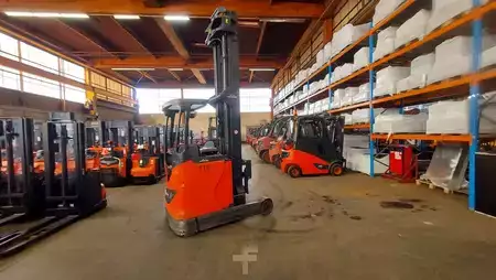 Skyvemast 2014  Linde R16HD-01 // 8,9m Hubhöhe // Elektro (3)